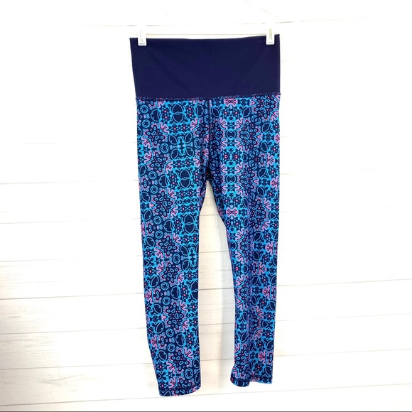 Fabletics Pants - Fabletics Salar Print Powerhold Capri Pants